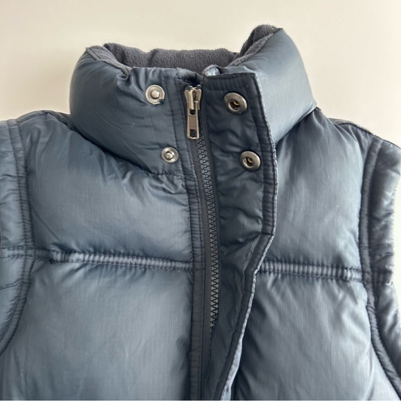 GAP Boys Navy Blue Down Vest - Picture 5 of 10